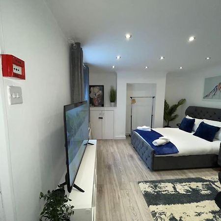 Stylish Cosy Studio Apartment グレーブゼンド エクステリア 写真